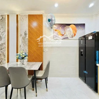 Hiếm! Phố Láng Hạ, Nhà Mới Full Nội Thất, Vài Bước Ra Phố, Ngõ Thông Kinh Doanh,Diện Tích40M2 5T