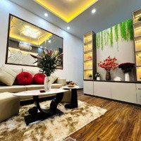 40M2 - Tập Thể Phố Lò Đúc - Full Nội Thất - Ô Tô Đỗ Chân Cầu Thang