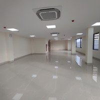 Cho Thuê Nhà Lô Góc Hoàng Quốc Việt, Cầu Giấydiện Tích140M2, 7T, 1H,Mặt Tiền25M Thông Sàn Mới 100%, 140 Triệu/Th