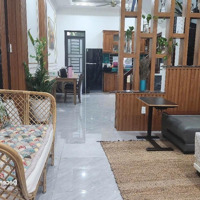 Cho Thuê Nhà 4 Phòng Ngủ 4 Vệ Sinhtại Phú Hòa, Thủ Dầu Một, Bình Dương
