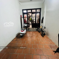 Bán Nhà Phân Lô Trường Vh Nghệ Thuật Quân Đội_2 Ô Tô 4 Chỗ Tránh Trước Nhà Nhỉnh 200 Triệu/M