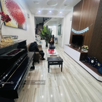 Bán Nhà Phân Lô Trường Vh Nghệ Thuật Quân Đội_2 Ô Tô 4 Chỗ Tránh Trước Nhà Nhỉnh 200 Triệu/M