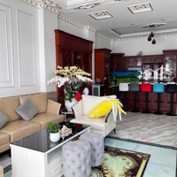 Bán Gấp Biệt Thự Ngay Cầu Vượt An Sương, Hóc Môn, Đúc 3 Tấm , Để Lại Full Nội Thất, Giá Chỉ 10 Tỷ