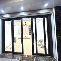 Bán Gấp Cầu Giấy Ở + Kd Đỉnh-Vị Trí Vàng 52M2 Sd 60M-Ôtô Đỗ Cửa-Full Nội Thất Mới Đẹp