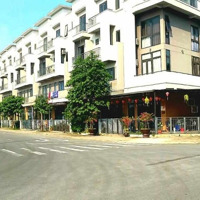 Nhà Phố 75M2, Cửa Ngõ Kcn Vsip, Đối Diện 7 Chung Cư, Cách Long Biên 5Km. Giá Bán 5,3 Tỷ. Liên Hệ: 0865706187