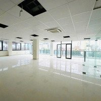 Chính Chủ Cho Thuê Văn Phòng Tòa Nhà Mới Xây 7 Tầng Ngõ Thái Hàdiện Tích40M2-215M2, View Bể Bơi Giá Tốt