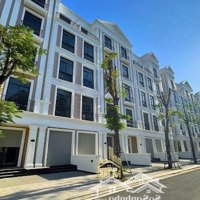 Bán Nhà Phố Vinhomes Grand Park 96M2 Liền Kề, Đường Thông, Giá Đầu Tư, Ưu Đãi Cao Lên Hơn 16,5%