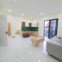 Căn Hộ 2 Phòng Ngủ - Ban Công - Rộng Gần 80M2 Trang Bị Đủ Nội Thất - Ngay Chợ Tân Hương