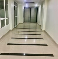 Cho thuê Mbkd Mp Đằng Thuỳ Trâm- Cầu Giấy DT 45m2 -2 tầng- Mt 5m-Giá 15 Triệu ctl