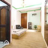 Cho Thuê Căn Hộ Cửa Sổ Lớn Ngay Etown Tân Bình, Rộng Gần 40M2