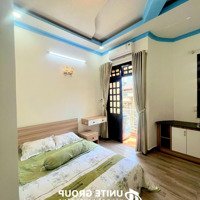Cho Thuê Phòng Ban Công, Rộng 30M2 Gần Nguyễn Cửu Vân, Vòng Xoay Hàng Xanh, Thuận Tiện Đi Q1,Q2