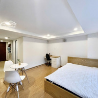 Thuê Ngay Studio Tại Mê Linh Gần Landmark. Giá 8 Triệu7. Liên Hệ: 0909397366
