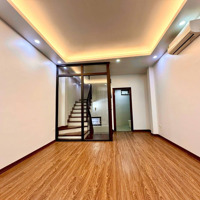 Bán Nhà Riêng 6,8 Tỷ, 30M2, 4 Phòng Ngủ 3 Vệ Sinhtại Võ Chí Công, Nghĩa Đô, Cầu Giấy, Hà Nội, Giá Siêu Hời