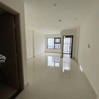 Căn Hộ Studio 34M2 View Trực Diện Hồ Bơi Giá Cực Tốt