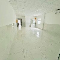 Cho Thuê Văn Phòng Khu Bắc Hải,Diện Tích120M2, Giá Bán 18 Triệu. Liên Hệ: 0933510164