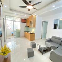 CHUNG CƯ THANH XUÂN, 56M², 2 NGỦ ĐẸP, BAN CÔNG RỘNG, Ô TÔ ĐỖ CỬA, GẦN PHỐ