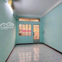 Cho Thuê Nhà Tại 737 Phan Văn Trị, 25 Triệu/Th, 92M2, 3 Phòng Ngủ 3 Vệ Sinh Đẹp, Nhiều Tiện Ích