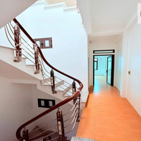 Siêu Phẩm Lô Góc 50 M2 - Ngõ Thông - Nghi Tàm, Tây Hồ Giá Tốt Nhất, Hãy Xem Ngay
