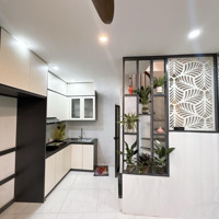 Bán Nhà Giáp Bát 40M2X5 Tầng Nhà Đẹp Long Lanh, Ngõ Thông Các Ngả, Chỉ 6.5 Tỷ Có Thương Lượng