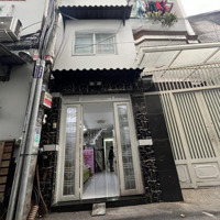 Nhà Hẻm Nhựa , 2 Phòng Ngủ , 3 Toilet , Đường Trường Sa , Phú Nhuận