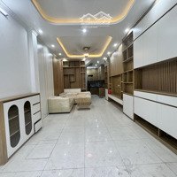 Bán Nhà Lĩnh Nam 40 M2 - Nhỉnh 9Tỷ - Sổ Đỏ - Nhà Mới Đẹp - Ô Tô Qua Nhà - Kinh Doanh