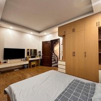 Cho Thuê Nhà Riêng Tại 26 Ngõ 209 Đội Cấn, 18 Triệu, 31M2, 3 Phòng Ngủ 4 Vệ Sinh Full Nội Thất, Hot