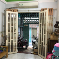 Chỉ 30M Ra Mặt Tiền Nguyễn Thần Hiến, Q4; Dtsd: 94,8M2; Nhà Đang Kinh Doanh; Kề Quận 1; Nhỉnh 5Tỷ