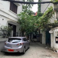 Bán Đất Cầu Giấy, Ô Tô Đậu Cửa, 7 Chỗ Vào Nhà, Gần Phố, 48M2 11 Tỷ Còn Thương Lượng