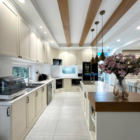 Biệt Thự Đẹp Lung Linh, Full Nội Thất Cao Cấp Kdc Park Riverside Lh Hương