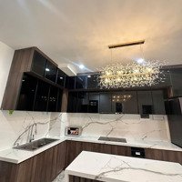 Bán Căn Hô Sân Vườn Skygarden Phú Mỹ Hưng Quận 7- 100M2- 3 Phòng- Sổ Hồng- Thanh 0914163187