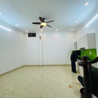 Bán Gấp Nhà Riêng 40M2, 7,8 Tỷ Tại Hàng Bồ, Hoàn Kiếm, Nhà Mới Đẹp, Gồm 6 Phòng Ngủ+5 Wc