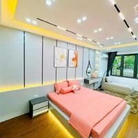 Nhà Đẹp Triều Khúc- TX , 40m2 , Giá hơn 6 Tỷ ,oto tránh 30m, full nội thất