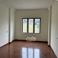 Khu Vực Phân Khúc Hiếm Nhà Bán- Mỗ Lao Trung Tâm Hà Đông Nhà Đẹp Ở Ngay Diện Tích: 35M-5T- Mt:3,5M-Hơn 5 Tỷ