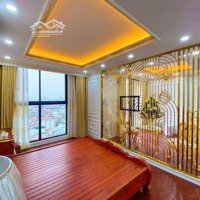 Cầu Giấy 2 Căn Đập Thông, Góc View Cực Đẹp, Nội Thất Tân Cổ Điển Trị Giá Hơn 3 Tỷ