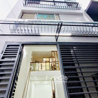 Bán Nhà Vĩnh Hưng - Vị Trí Tốt, Giá Đẹp ,Gần Phố - 52M2 X5 Tầng ,Mặt Tiền4.5M , Giá Bán 7.95 Tỷ