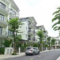 Bán Biệt Thự Song Lập 154M2 Vinhomes Thăng Long, Full Nội Thất, Hoàn Thiện Đẹp