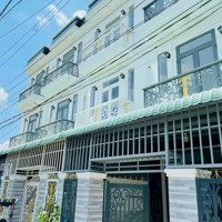 Nhà 2 Lầu Tân Kim 4 X 16M, 4 Phòng Ngủ 3 Vệ Sinhngay Thị Trấn Cần Giuộc. Sát Bv Đa Khoa. Sổ Hồng Riêng Giá Rẻ