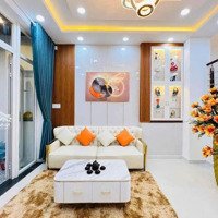 Nhà Ngộp Võ Văn Tần, Quận 3, Giảm Sâu 300 Triệu Còn 3.9 Tỷ/54M2, Shr