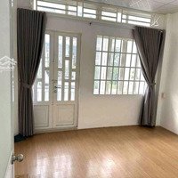 Cho Thuê Nhà 220/17A Phạm Văn Hai, Phường 5, Tân Bình, Hẻm Xe Hơi