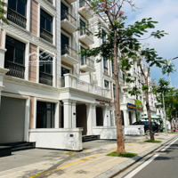Bán Gấp Căn Nhà Phố 5 Tầng Tại Vinhomes Grand Park Quận 9 Giá Rẻ Nhất Thị Trường Chỉ 14,5Ty