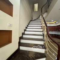 Bán Nhà Dân Xây Phố Kẻ Vẽ , 4 Mặt Thoáng , Thông Số Vàng , Ôtô Vào Nhà . Sổ Vuông Đẹp .