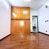 Cơ Hội Sở Hữu Nhà Đẹp 40M2 Đường Trần Cung - Thoáng Sáng, Nhỉnh 6 Tỷ