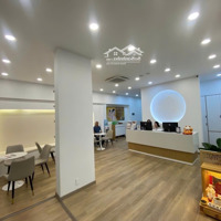 Cho Thuê Nhà Mặt Tiền 16B Trần Quang Khải, Phường Tân Định, Quận 1. Có Thang Máy. Hầm Xe.