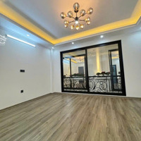 Cần Tiền Bán Rẻ Nhà Phố Võng Thị Hồ Tây, 75M2 X 3 Tầng. Cạnh Hồ Tây, Kinh Doanh, Đường Ô Tô Tránh.