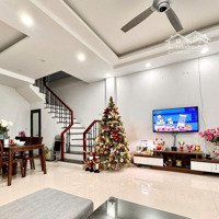 Bán Nhà 5 Tầng 43M2 Ngõ 34 Phố Vĩnh Tuy