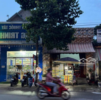 Bán Gấp Nhà Mặt Tiền Kinh Doanh Nguyễn Thị Minh Khai Gần Vincom Dĩ An Ngã Tư 550