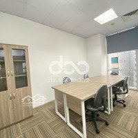 Còn Duy Nhất 1 Phòng Cho Thuê View Phố Siêu Vip Phù Hợp Cho 4 - 6 Nv Tại Ac Building, Quận Cầu Giấy