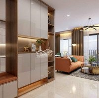 Chủ Cần Bán Căn Oriental Plaza 106M2 3 Phòng Ngủ 2 Vệ Sinhgiá Bán 3.9 Tỷ. Liên Hệ: 0932 349 271 Thanh Tâm