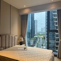 Cho Thuê 2 Phòng Ngủ- Góc - View Hồ Bơi, Sông - Full Nội Thất - Căn Hộ Opera Residence