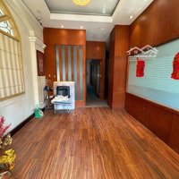 Cho Thuê Nhà Riêng Đẹp, Âu Cơ, Nhật Tân, Tây Hồ, Hà Nội, 250 M2 Kinh Doanh Làm Văn Phòng